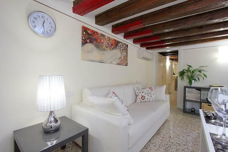 Alberto Apartment In Венеция Экстерьер фото